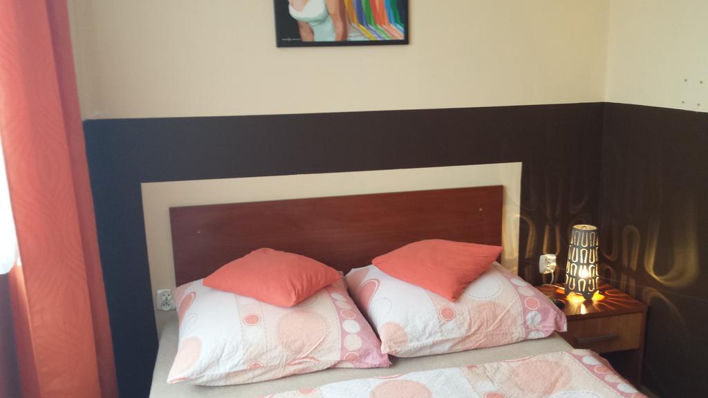 Hotel Elda 2 Bydgoszcz Oda fotoğraf