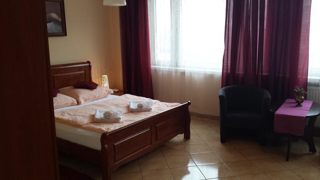 Hotel Elda 2 Bydgoszcz Oda fotoğraf